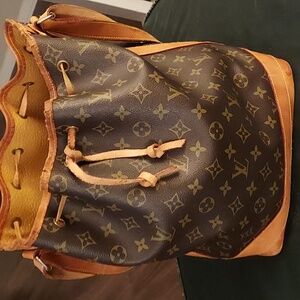 Vintage Louis Vuitton drawstring bucket